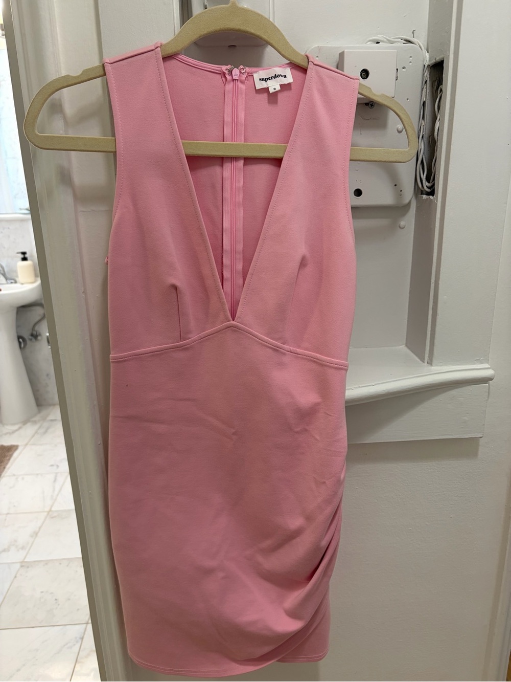 superdown Pink Deep V Sleeveless Bodycon Mini Dress